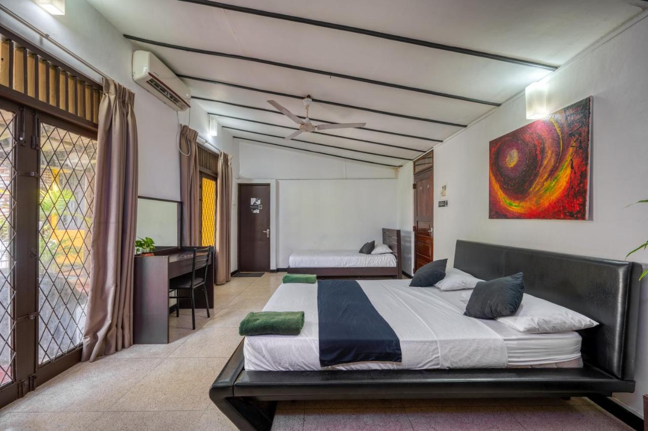 Drop Inn Hostels Colombo Ngoại thất bức ảnh