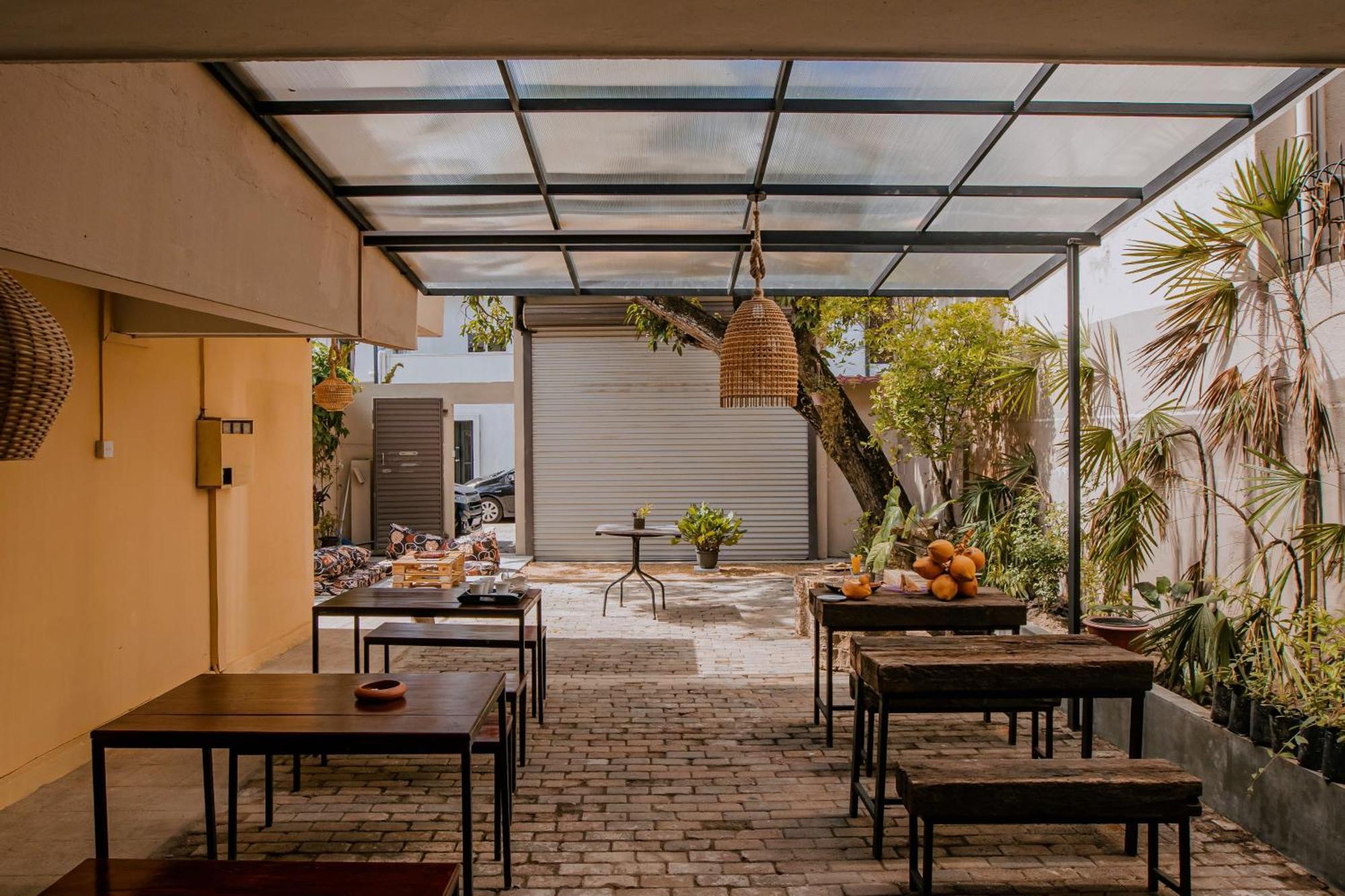Drop Inn Hostels Colombo Ngoại thất bức ảnh