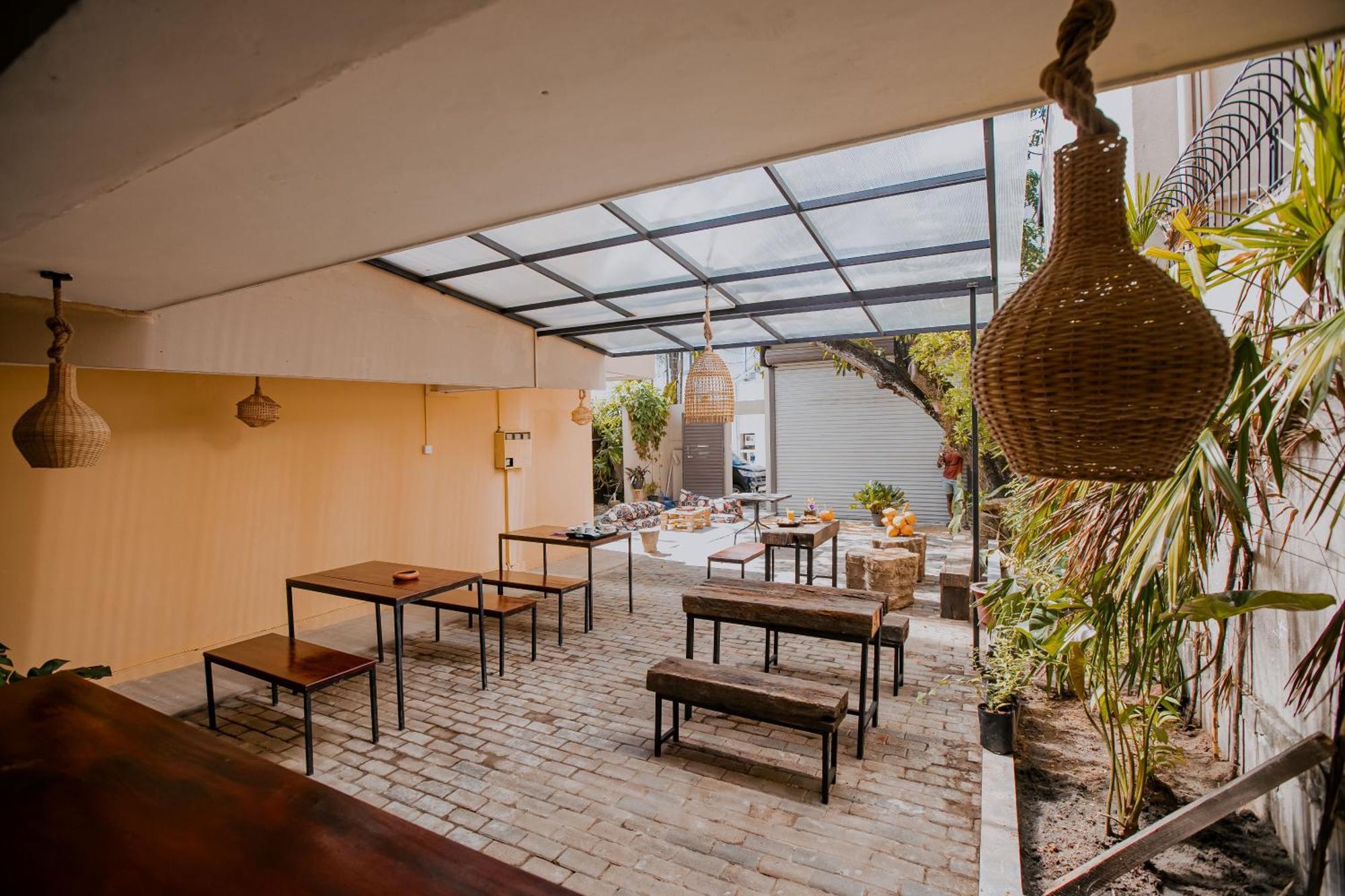 Drop Inn Hostels Colombo Ngoại thất bức ảnh