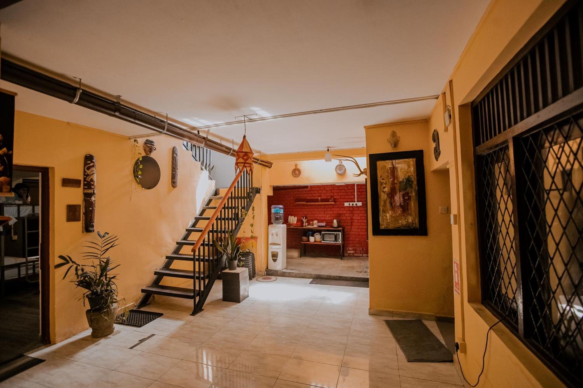 Drop Inn Hostels Colombo Ngoại thất bức ảnh