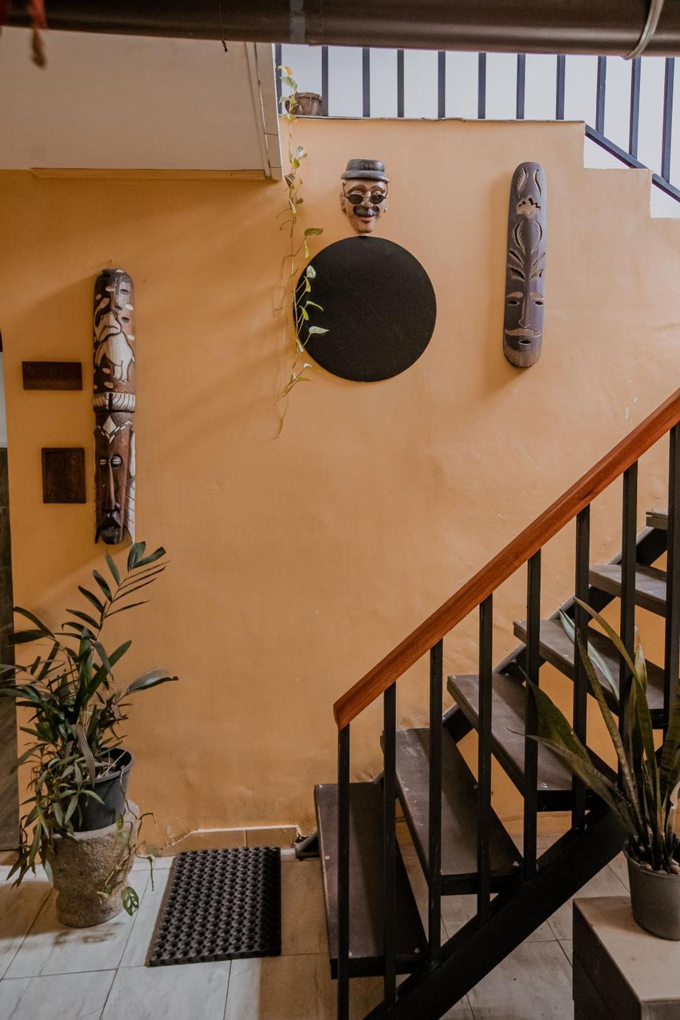 Drop Inn Hostels Colombo Ngoại thất bức ảnh
