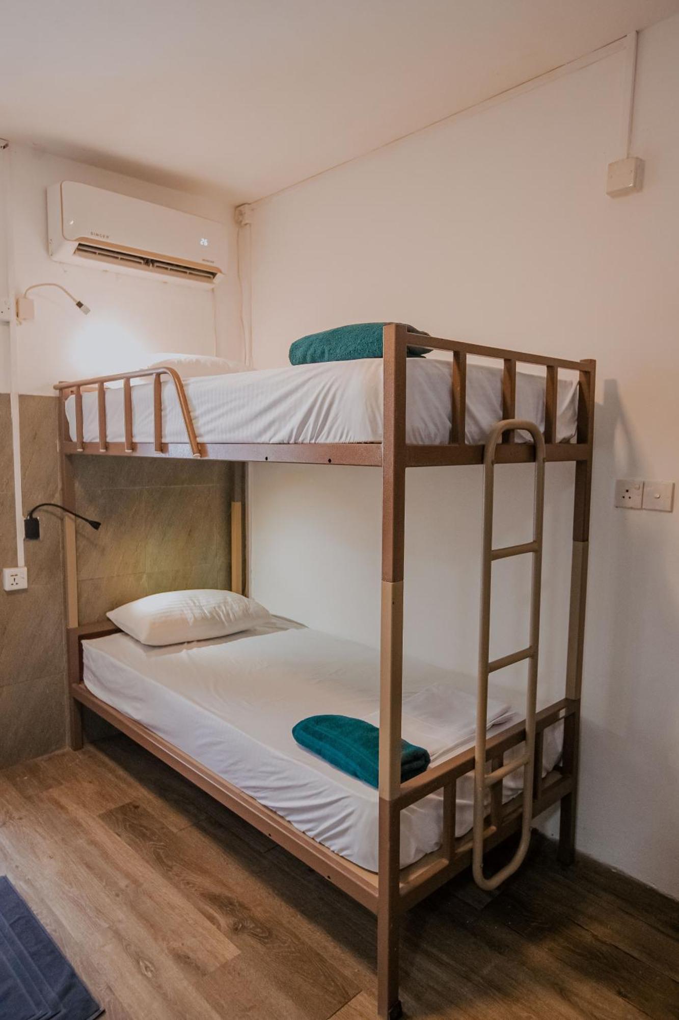 Drop Inn Hostels Colombo Ngoại thất bức ảnh