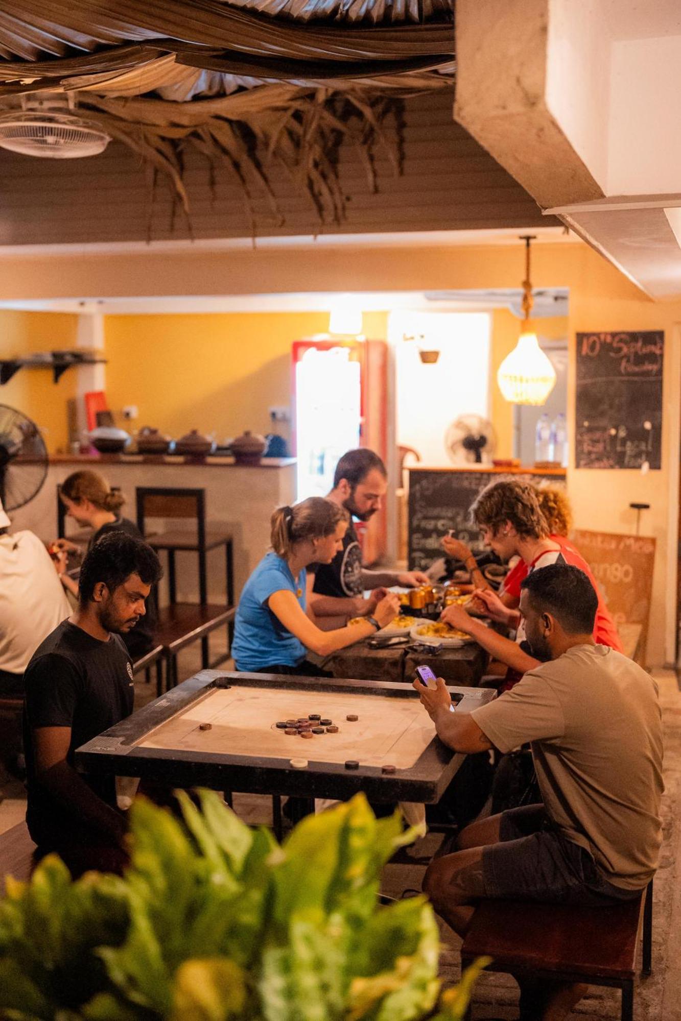 Drop Inn Hostels Colombo Ngoại thất bức ảnh